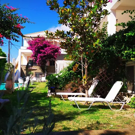 דירה Michaella's Maissonete At Rafaella