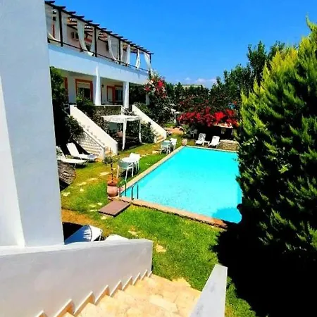 Michaella's Maissonete At Rafaella * Kokóni