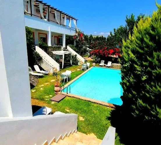 Michaella's Maissonete At Rafaella * Kokkónion