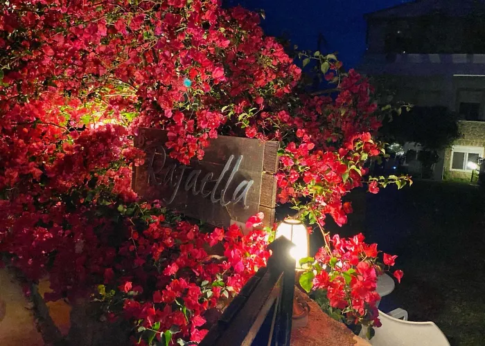 アパート Michaella's Maissonete At Rafaella *